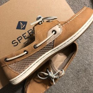 Koifish Mesh Linen Size 9 Sperry’s